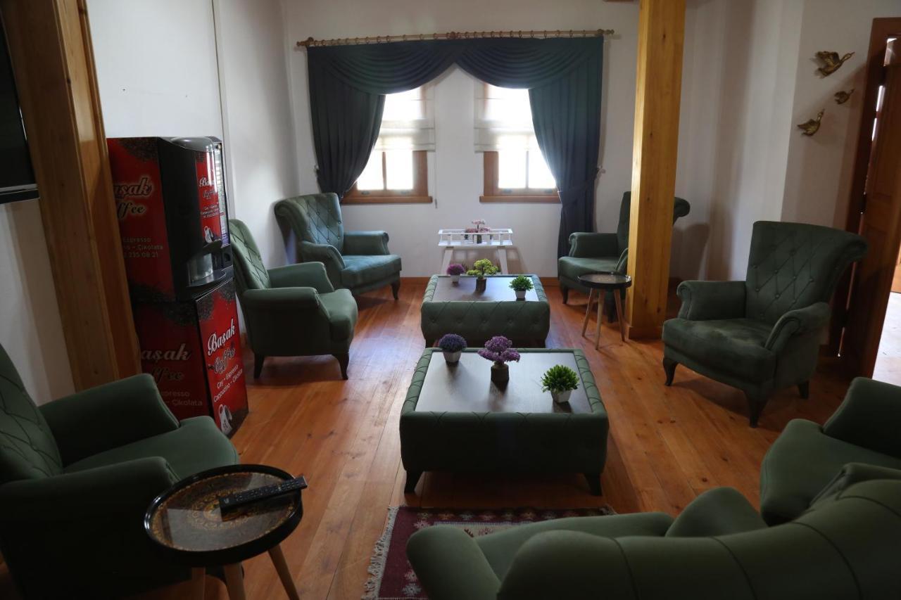 Yali Konak Butik Otel Golcuk Esterno foto