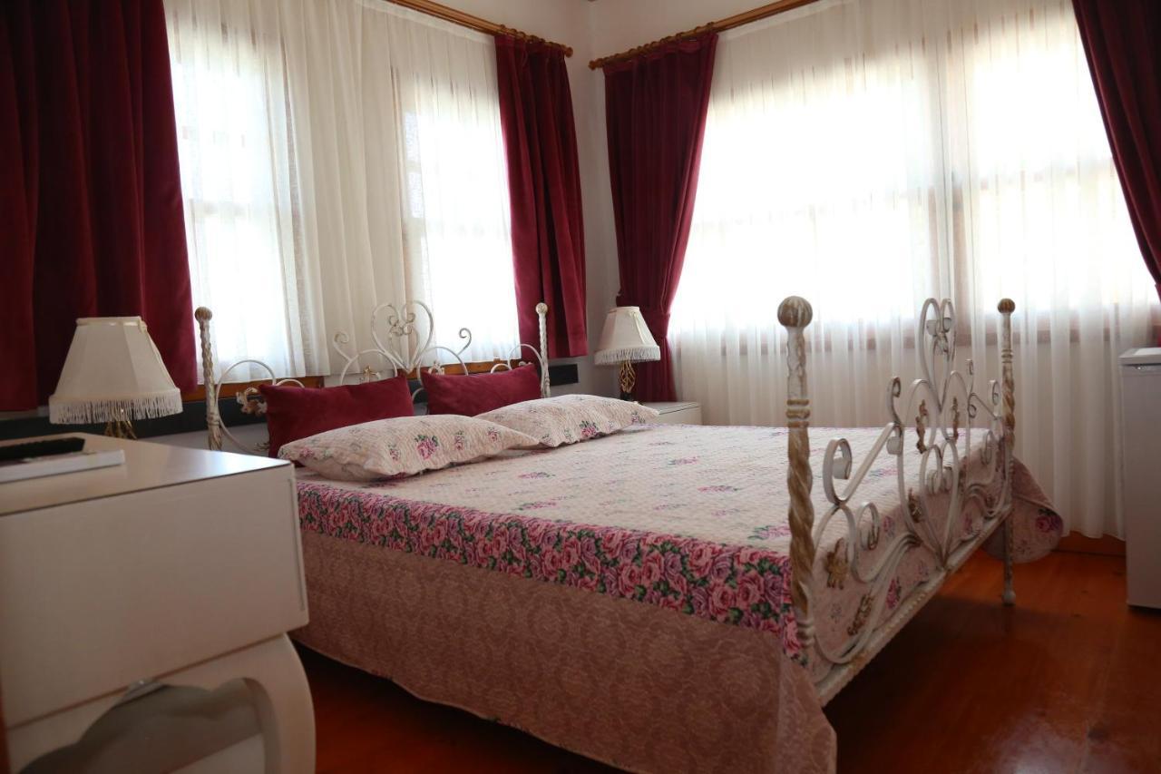 Yali Konak Butik Otel Golcuk Esterno foto