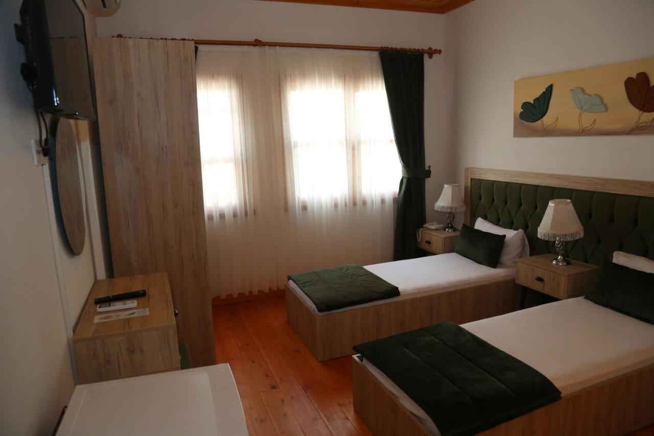 Yali Konak Butik Otel Golcuk Esterno foto