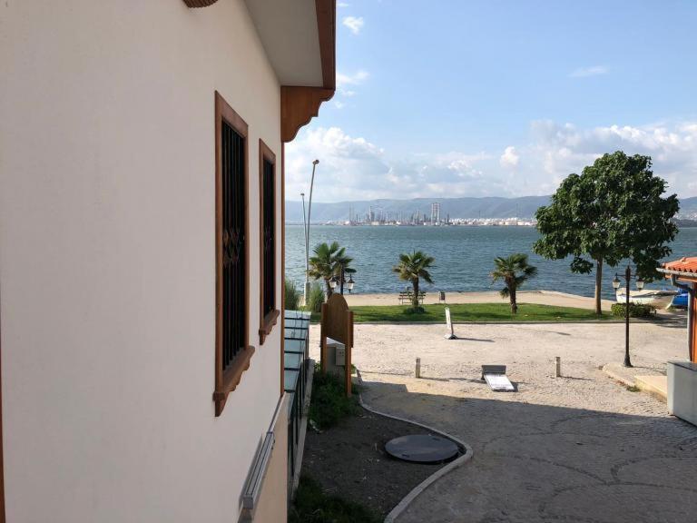 Yali Konak Butik Otel Golcuk Esterno foto